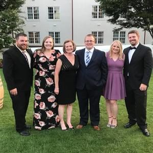 Meet your Posher, Caitlin